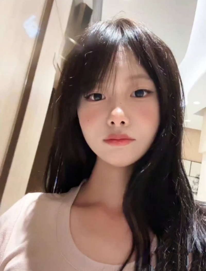 曝光反差学生妹！沧州交通学院 袁舒蕾 人后反差露脸做爱舔屌泄密流出-福利多多